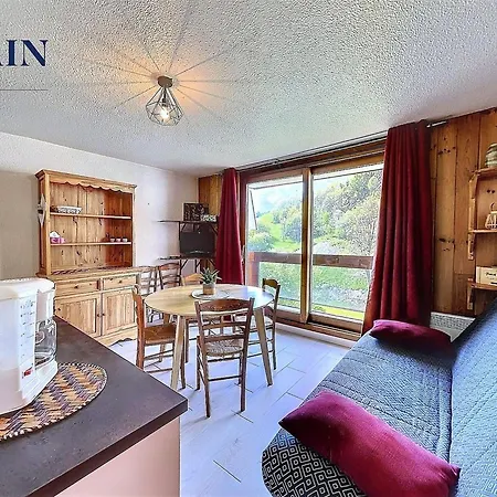 Apartmán Chaleureux, Skis Aux Pieds, Balcon Sud Avec Vue Pistes - Fr-1-267-192 *