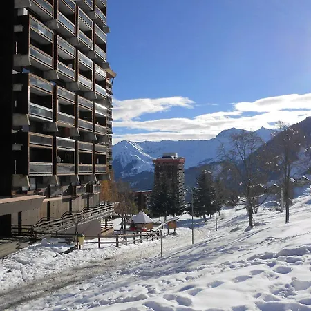 Chaleureux, Skis Aux Pieds, Balcon Sud Avec Vue Pistes - Fr-1-267-192 Le Corbier